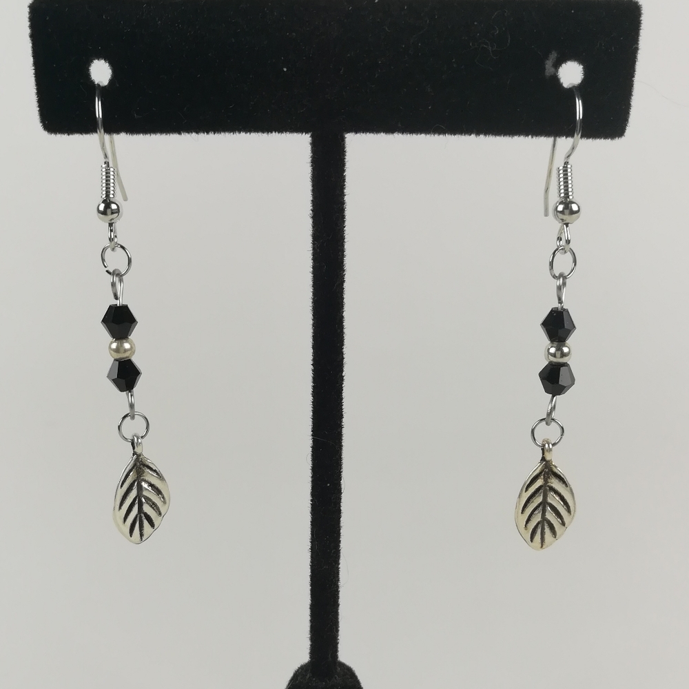 Simple delicate leaf earrings black faceted glass beads